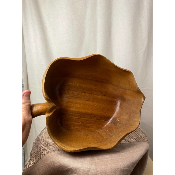 Vintage Set of Two (2) Hawaiian Large Monkeypod Wood Serving Snack Bowls - Picture 9 of 15